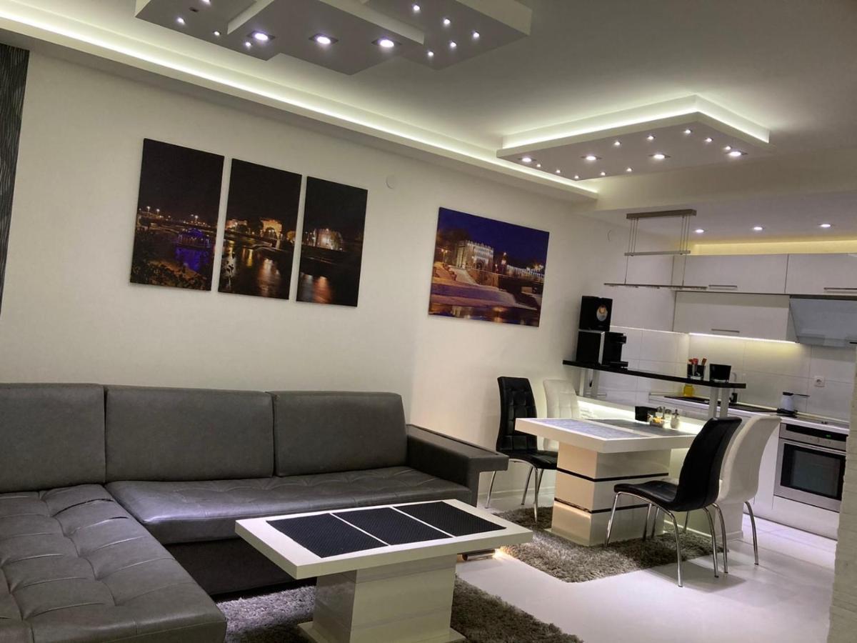 Ni Grey Apartment מראה חיצוני תמונה