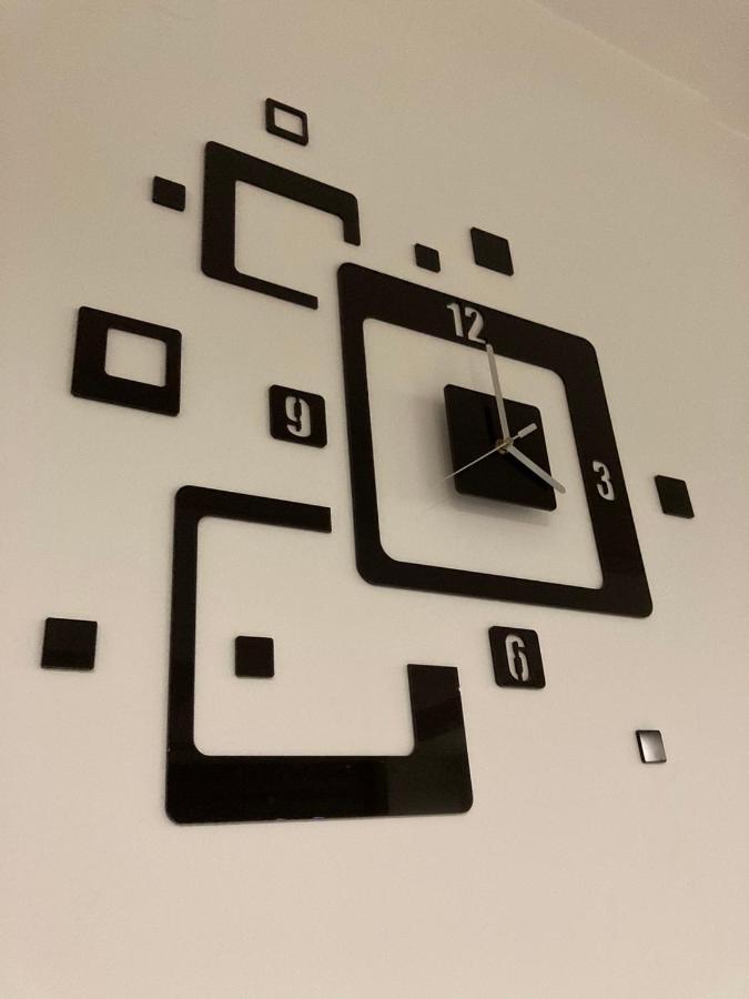 Ni Grey Apartment מראה חיצוני תמונה