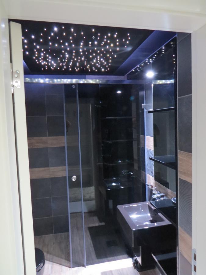Ni Grey Apartment מראה חיצוני תמונה