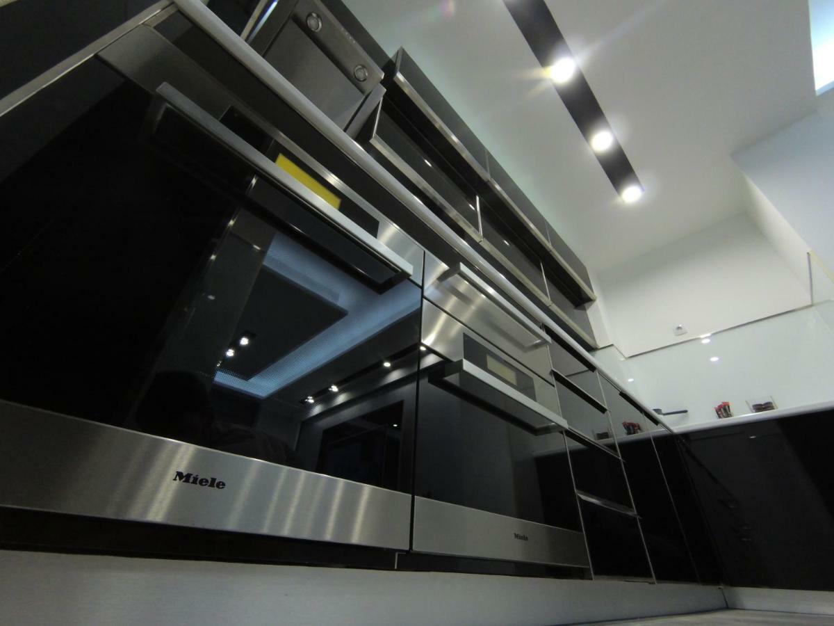 Ni Grey Apartment מראה חיצוני תמונה