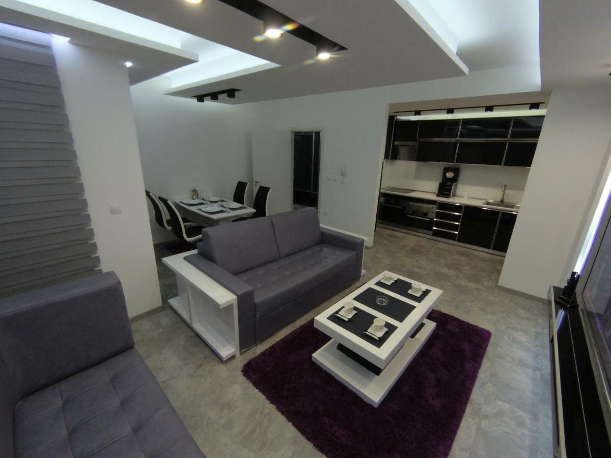 Ni Grey Apartment מראה חיצוני תמונה